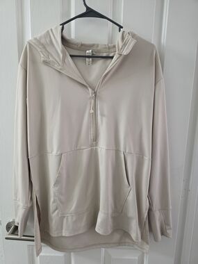 Light Beige Half-Zip Hoodie Pullover